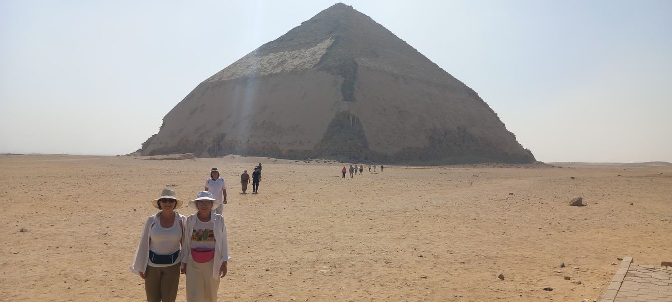 Viaje Egipto Semana Santa Pirámide Acodada Dashur